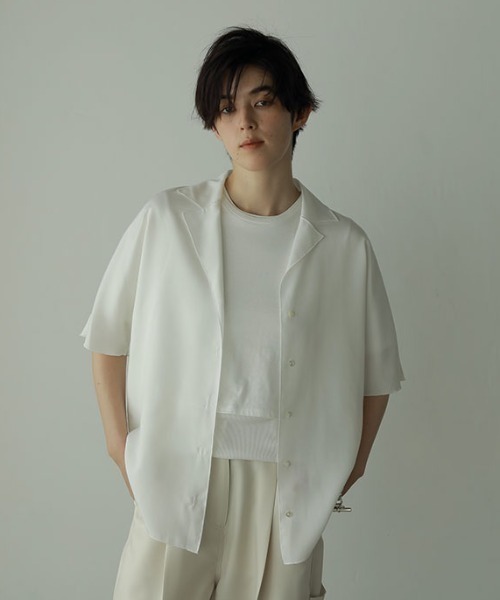 ETRE TOKYO(エトレトウキョウ)の「クルーネックコンパクトTee(Tシャツ/カットソー・レディース・ホワイト/チャコール/オートミール・FREE)」の6枚目の写真