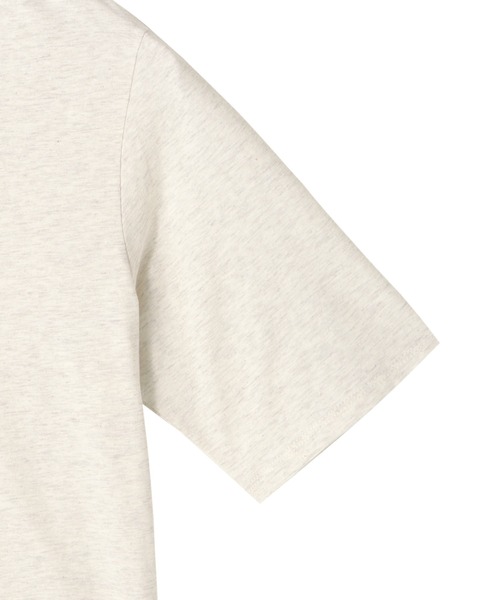 ETRE TOKYO(エトレトウキョウ)の「クルーネックコンパクトTee(Tシャツ/カットソー・レディース・ホワイト/チャコール/オートミール・FREE)」の19枚目の写真