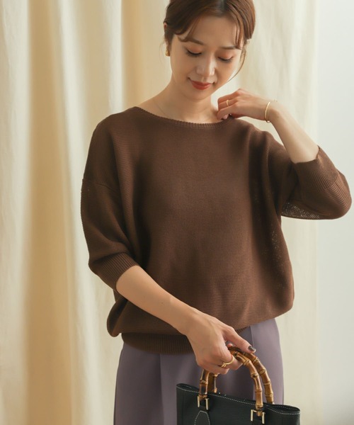 URBAN RESEARCH DOORS（アーバンリサーチドアーズ）の「ボートネックガータープルオーバー（ニット/セーター・レディース・ブラック/ブラウン・MEDIUM）」の2枚目の写真