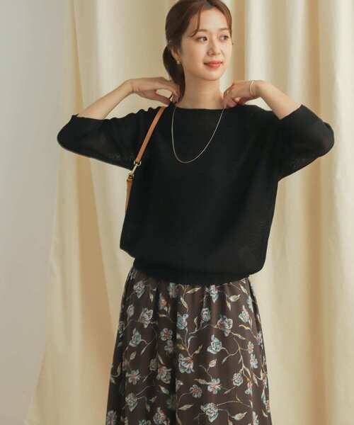 URBAN RESEARCH DOORS（アーバンリサーチドアーズ）の「ボートネックガータープルオーバー（ニット/セーター・レディース・ブラック/ブラウン・MEDIUM）」の5枚目の写真