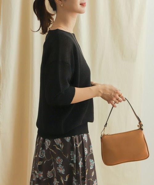 URBAN RESEARCH DOORS（アーバンリサーチドアーズ）の「ボートネックガータープルオーバー（ニット/セーター・レディース・ブラック/ブラウン・MEDIUM）」の10枚目の写真