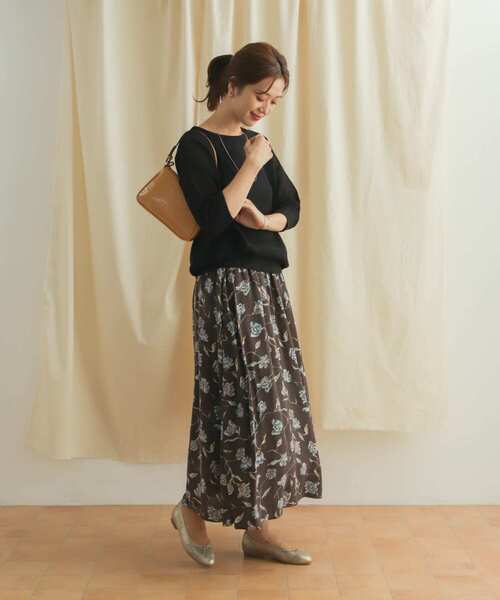 URBAN RESEARCH DOORS（アーバンリサーチドアーズ）の「ボートネックガータープルオーバー（ニット/セーター・レディース・ブラック/ブラウン・MEDIUM）」の13枚目の写真