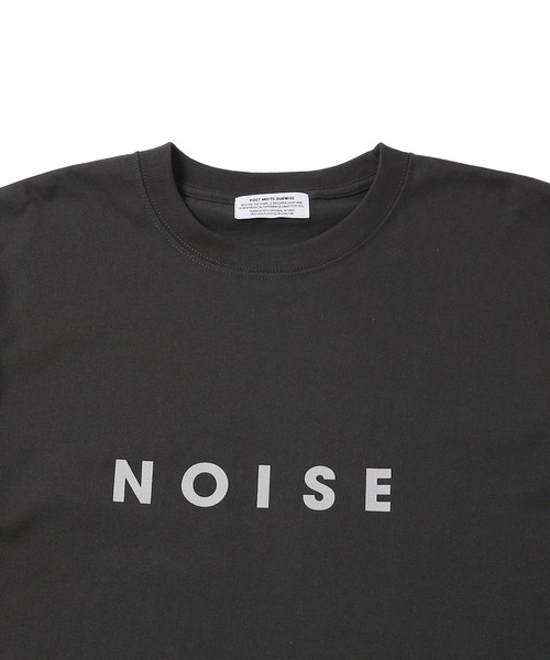 POET MEETS DUBWISE（ポエットミーツダブワイズ）の「【POET MEETS DUBWISE/ポエトミーツダブワイズ】NOISE Bispoke T-Shirt 「NOISE」Bonjour RecordsエクスクルーシブショートスリーブTシャツ（Tシャツ/カットソー・メンズ・スミクロ/ホワイト・L/XL/M）」の3枚目の写真