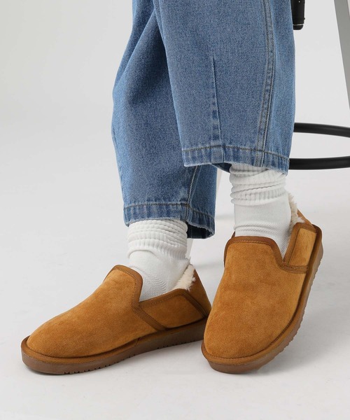 BAYFLOW（ベイフロー）の「フェイクムートンスリッポン（スリッポン・レディース・キャメル/グレー・LARGE/MEDIUM）」の19枚目の写真