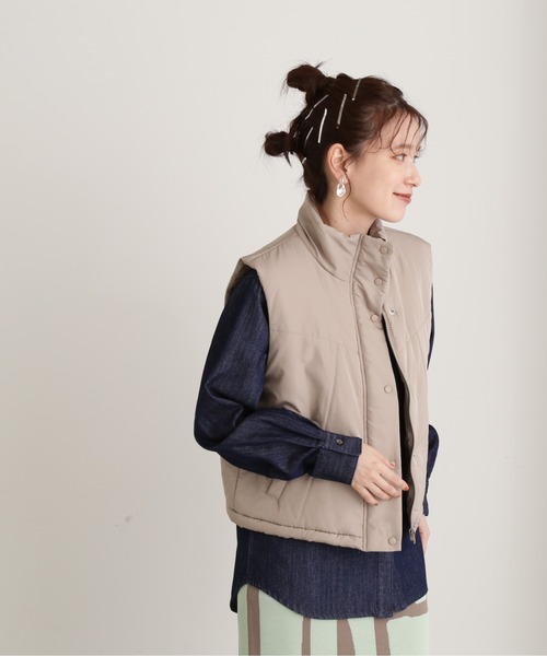 N.（N. Natural Beauty Basic）（エヌエヌナチュラルビューティーベーシック）の「◆スタンドネック中綿ベスト（ベスト・レディース・ブラック/ベージュ/オフホワイト・MEDIUM）」の12枚目の写真