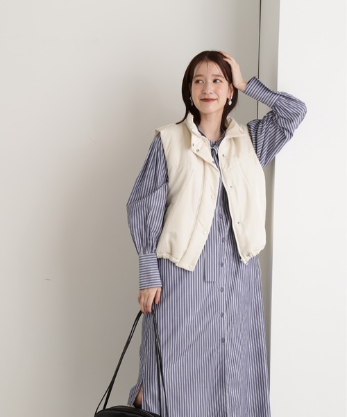 N.（N. Natural Beauty Basic）（エヌエヌナチュラルビューティーベーシック）の「◆スタンドネック中綿ベスト（ベスト・レディース・ブラック/ベージュ/オフホワイト・MEDIUM）」の18枚目の写真