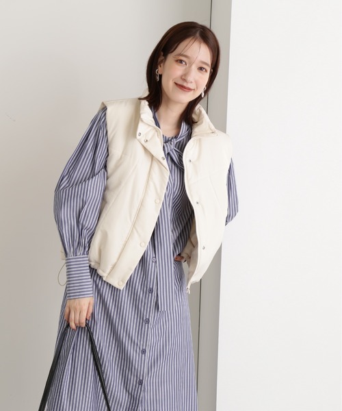 N.（N. Natural Beauty Basic）（エヌエヌナチュラルビューティーベーシック）の「◆スタンドネック中綿ベスト（ベスト・レディース・ブラック/ベージュ/オフホワイト・MEDIUM）」の20枚目の写真