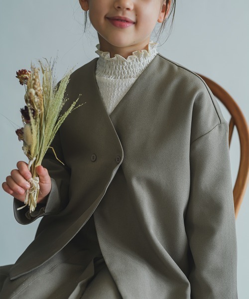 riziere（リジェール）の「シャーリングカラープルオーバー（シャツ/ブラウス・キッズ・アイボリー/ブラック・110/100/140/150/120/130/90）」の9枚目の写真