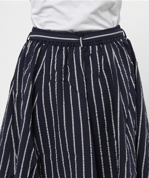 DISCOAT（ディスコート）の「【Discoat】綿麻サッカーハギフレアスカート（スカート・レディース・ホワイト/オフホワイト/ネイビー・LARGE/MEDIUM）」の6枚目の写真