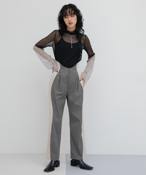 VACANCY(ヴァカンシー)の「配色刺繍タトゥーシアートップス(Tシャツ/カットソー・レディース・ブルー/ブラック/グレー/グリーン・FREE)」の12枚目の写真