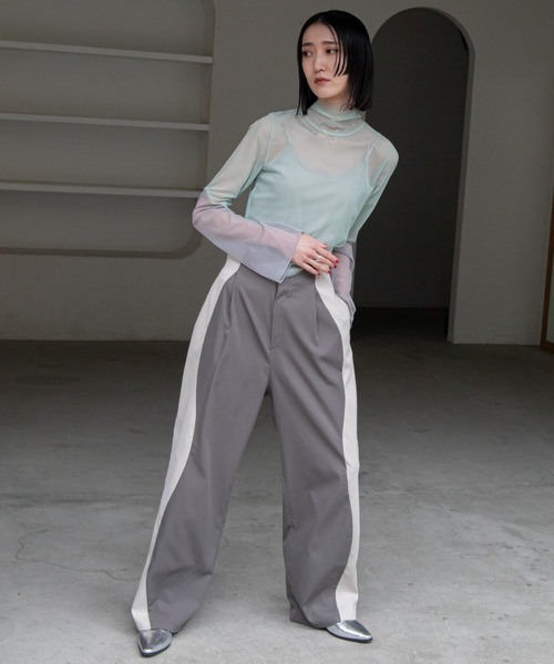 VACANCY(ヴァカンシー)の「配色刺繍タトゥーシアートップス(Tシャツ/カットソー・レディース・ブルー/ブラック/グレー/グリーン・FREE)」の21枚目の写真