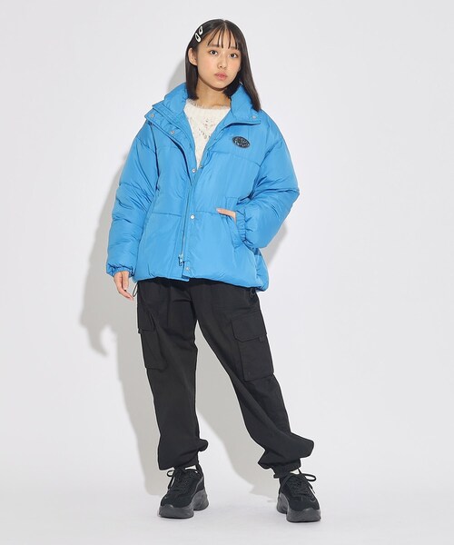 PINK-latte(ピンクラテ)の「◆【カラバリ豊富/130cmサイズあり】ショートパテッドブルゾン(その他アウター・キッズ・ブラック/ライトパープル/ブルー/アイボリー/ベビーピンク・15 /16/14/13)」の8枚目の写真