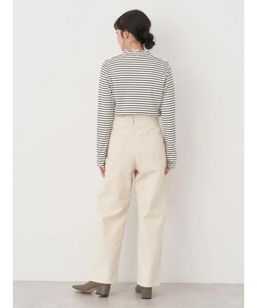 earth music&ecology（アースミュージックアンドエコロジー）の「チェーンリブハイネックプルオーバー（Tシャツ/カットソー・レディース・ブルー/ベージュ/ブラック/アイボリー/その他9/ピンク・S/M）」の7枚目の写真