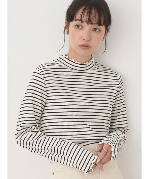 earth music&ecology（アースミュージックアンドエコロジー）の「チェーンリブハイネックプルオーバー（Tシャツ/カットソー・レディース・ブルー/ベージュ/ブラック/アイボリー/その他9/ピンク・S/M）」の6枚目の写真