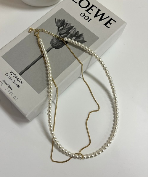 prose verse(プロズヴェール)の「パールXチェーン2連ネックレス(ネックレス・レディース・ゴールド/シルバー・フリ-)」の4枚目の写真