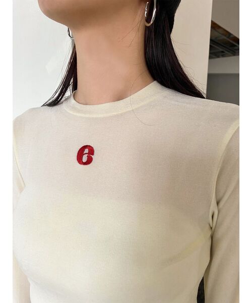 EMODA(エモダ)の「ポイントロゴベロアクロップトップ(Tシャツ/カットソー・レディース・ブラック/ブルー/アイボリー/ネイビー・FREE)」の20枚目の写真