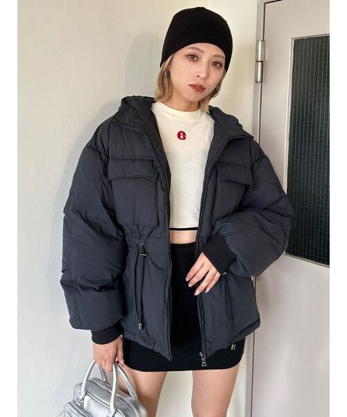 EMODA(エモダ)の「ポイントロゴベロアクロップトップ(Tシャツ/カットソー・レディース・ブラック/ブルー/アイボリー/ネイビー・FREE)」の17枚目の写真