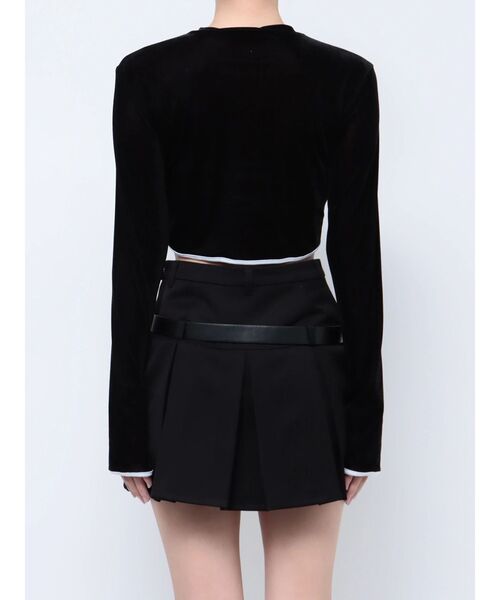 EMODA(エモダ)の「ポイントロゴベロアクロップトップ(Tシャツ/カットソー・レディース・ブラック/ブルー/アイボリー/ネイビー・FREE)」の13枚目の写真