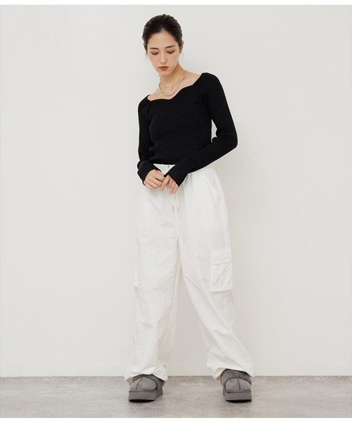 ANAP(アナップ)の「キーネックリブニットトップス(ニット/セーター・レディース・アイボリー/ブラック/ベージュ/ネイビー・FREE)」の6枚目の写真