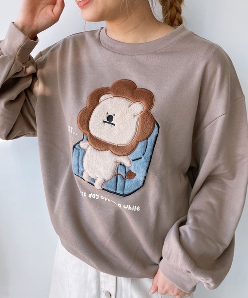 AS KNOW AS plus（アズノゥアズプラス）の「☆ふわふわアニマルプルオーバー【UNISEX ITEM】（スウェット・レディース・アイボリー/ピンク/スミクロ/ブルー/アイボリー系/ブラック系/ネイビー系/ブラウン系/ブラック系1/アイボリー系1/ブルー系1/ピンク系1/アイボリー系2/ネイビー系2/ブラック系2/ピンク系2/ブラック系3/アイボリー系3/ベージュ系3/ブルー系3/ブラック系4/ライトグリーン系4/ベージュ系4/ホワイト系4/ブルー系5/ベージュ系5/ホワイト系5/ブラック系5/アイボリー系6/ベージュ系6/ブラック系6/ネイビー系6/ブルー系6・FREE）」の12枚目の写真