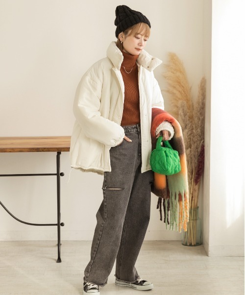 ad thie(アドティエ)の「カラフル ケーブル編み ニット帽(ニットキャップ/ビーニー・レディース・レッド/パープル/ブラック/オフホワイト/ブラウン/ピンク/グレー/ブルー・FREE)」の12枚目の写真