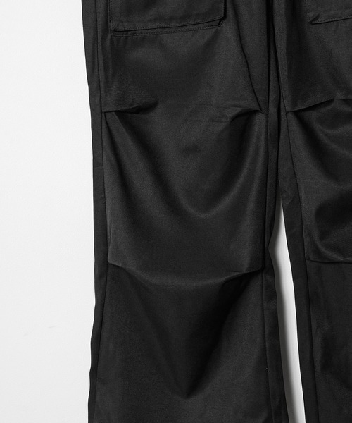Theater code(シアターコード)の「▲front flap wide cargo pant/フロントフラップ ワイド カーゴパンツ(カーゴパンツ・メンズ・ブラック/オフホワイト・2/3)」の8枚目の写真