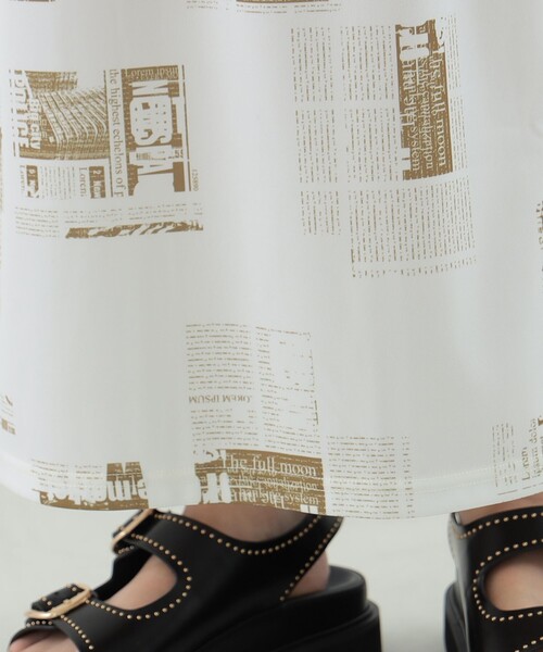 Ray BEAMS（レイビームス）の「Ray BEAMS / ニュースペーパー プリント スカート（スカート・レディース・ベージュ/ブルー系その他3・ONE SIZE）」の20枚目の写真