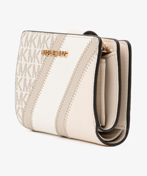 MICHAEL KORS（マイケルコース）の「JET SET TRAVEL ビルフォールド ジップ コンパクトウォレット ミディアム（財布・レディース・ベージュ系その他・FREE）」の5枚目の写真