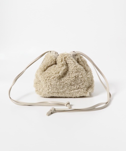 URBAN RESEARCH Sonny Label（アーバンリサーチサニーレーベル）の「プードルファー巾着バッグ（ショルダーバッグ・レディース・ライトベージュ/ブルー/チャコールグレー・ONE）」の9枚目の写真