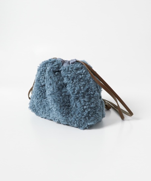 URBAN RESEARCH Sonny Label（アーバンリサーチサニーレーベル）の「プードルファー巾着バッグ（ショルダーバッグ・レディース・ライトベージュ/ブルー/チャコールグレー・ONE）」の12枚目の写真