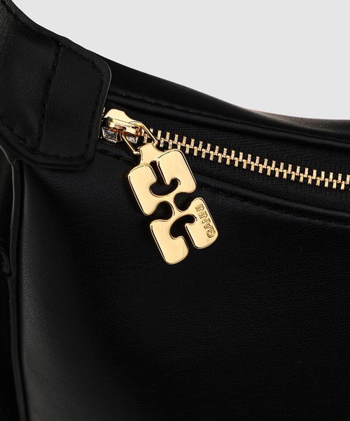 GANNI（ガニー）の「Ganni Shoulder Bag（ショルダーバッグ・レディース・ブラック・ONE SIZE）」の5枚目の写真