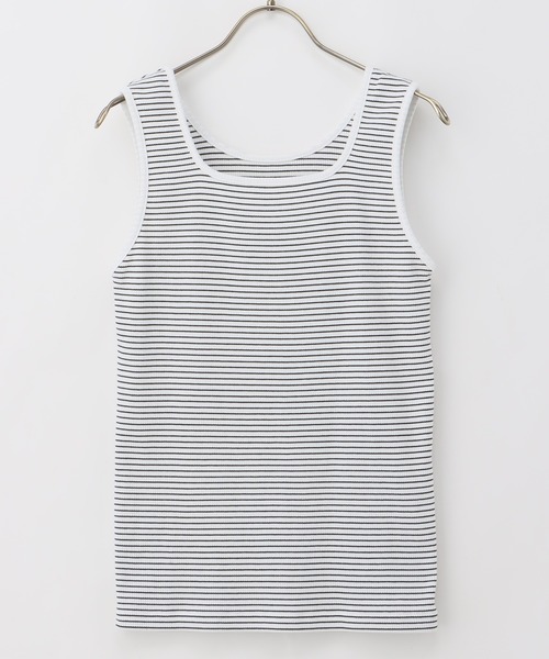 Honeys（ハニーズ）の「２ｗａｙタンクトップ（タンクトップ・レディース・スミクロ/アイボリー/ブラック/グレイッシュベージュ/ホワイト×ブラック/オレンジ系その他/ブルー/カーキ・S/M/L/LL）」の2枚目の写真