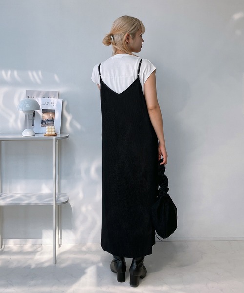 AS KNOW AS plus（アズノゥアズプラス）の「◎プリーツキャミワンピースとTシャツ セットアイテム（ワンピース・レディース・ネイビー系/ブラック/ブラック系1/モカ/ブラック系/ベージュ系/オレンジ系/ブラック系2/ブラウン系・FREE）」の13枚目の写真