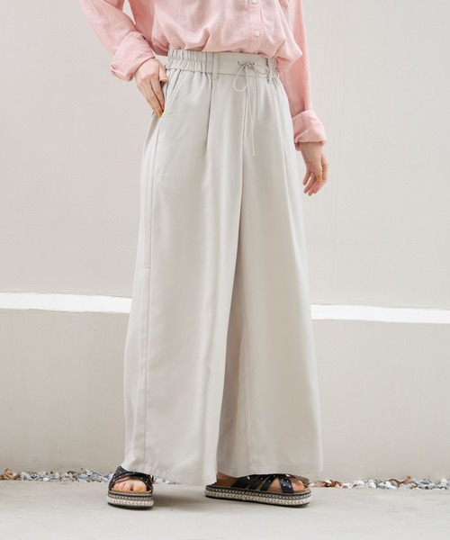 BAYFLOW（ベイフロー）の「ワイドタックイージーパンツ（その他パンツ・レディース・グレイッシュベージュ/ブラック/コーラルピンク・SMALL/MEDIUM/X-SMALL）」の3枚目の写真