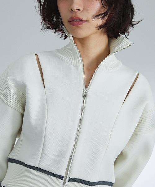 UNITED TOKYO（ユナイテッドトウキョウ）の「カッティングニット