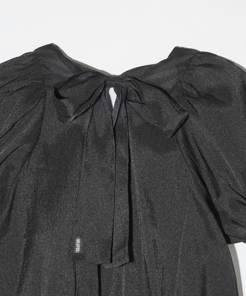 MILKFED.(ミルクフェド)の「SHEER PUFF SLEEVE BLOUSE(シャツ/ブラウス・レディース・ホワイト/ブラック・ONE SIZE)」の6枚目の写真