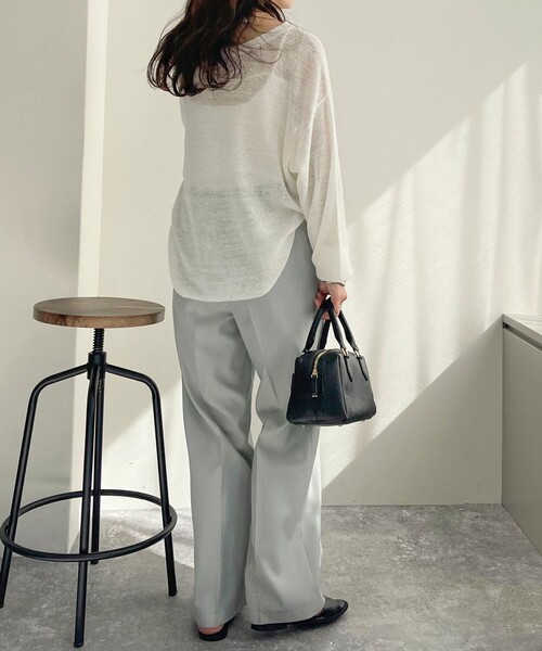 fredy emue（フレディエミュ）の「スラブツイルタックスラックスパンツ（その他パンツ・レディース・ベージュ/ブラック/サックスブルー・36/38）」の7枚目の写真