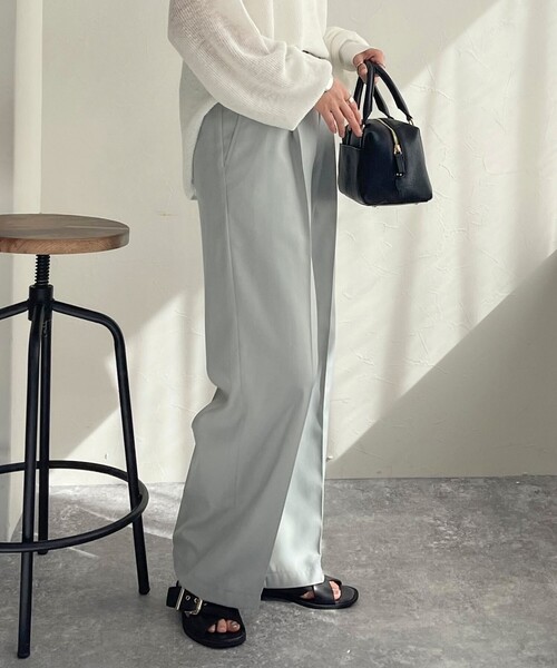 fredy emue（フレディエミュ）の「スラブツイルタックスラックスパンツ（その他パンツ・レディース・ベージュ/ブラック/サックスブルー・36/38）」の10枚目の写真