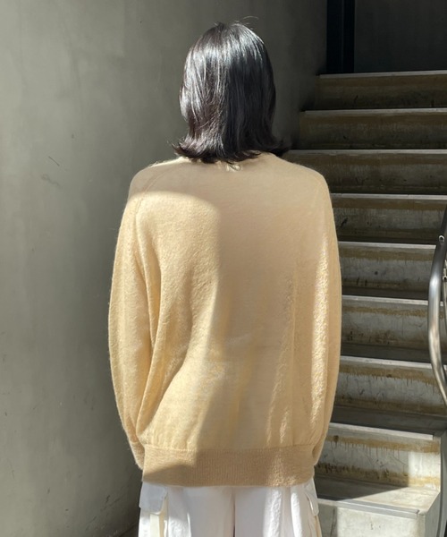 URU(ウル)の「URU/ウル/CREWNECK KNIT(ニット/セーター・メンズ・ブルー/ベージュ・2)」の9枚目の写真
