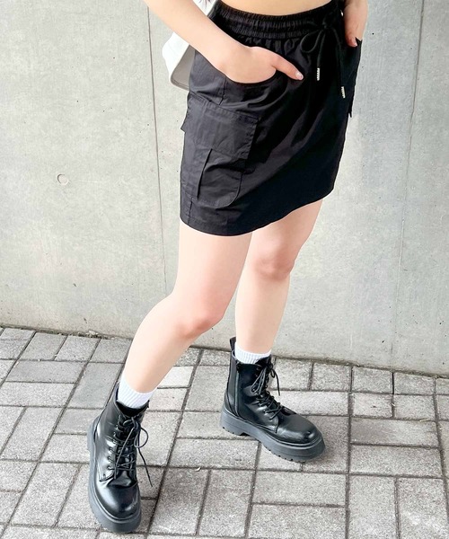 frunco(フランコ)の「カーゴミニスカート(スカート・レディース・ブラック/カーキ/グレー/ホワイト・MEDIUM)」の18枚目の写真