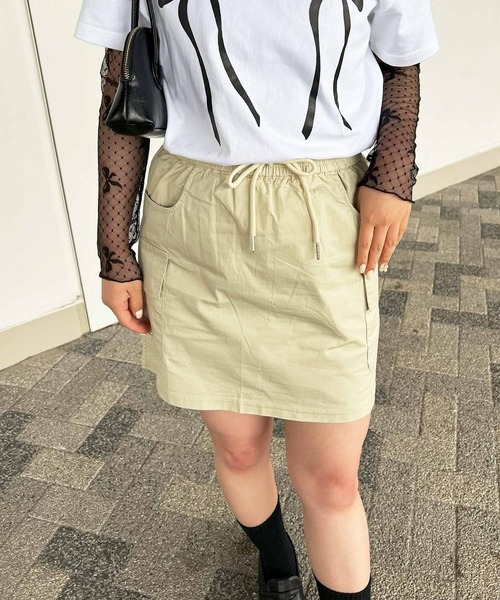 frunco(フランコ)の「カーゴミニスカート(スカート・レディース・ブラック/カーキ/グレー/ホワイト・MEDIUM)」の21枚目の写真