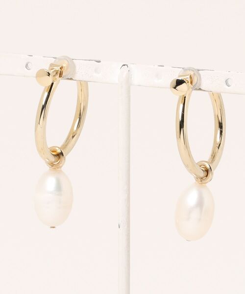 emmi（エミ）の「淡水パールフープイヤリング（イヤリング・レディース・ゴールド/シルバー・FREE）」の9枚目の写真