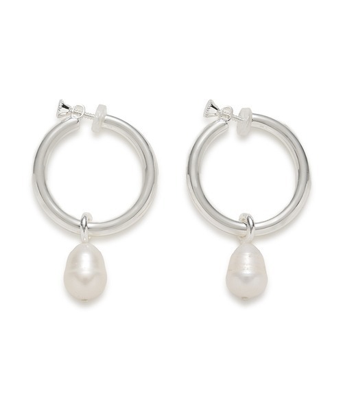 emmi（エミ）の「淡水パールフープイヤリング（イヤリング・レディース・ゴールド/シルバー・FREE）」の8枚目の写真