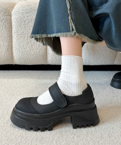mebole(メボレ)の「厚底メリージェーンシューズ(パンプス・レディース・ブラック・SMALL/MEDIUM/LARGE)」の10枚目の写真