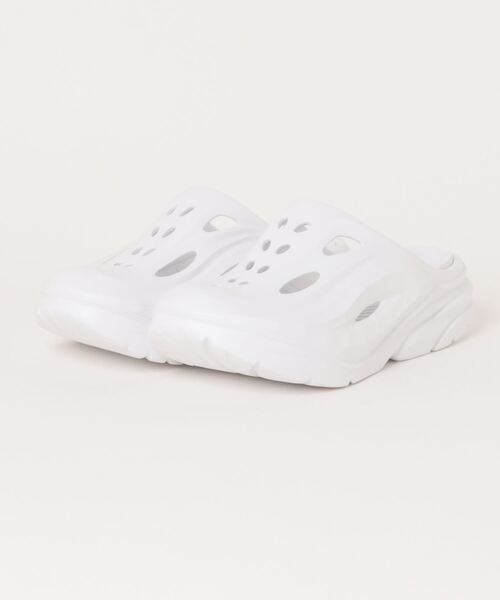 HOKA(ホカ)の「ORA RECOVERY MULE 1147951-WWH(サンダル・メンズ・ホワイト・24.0cm/25.0cm/26.0cm/27.0cm/28.0cm/29.0cm/30.0cm/23.0cm)」の2枚目の写真