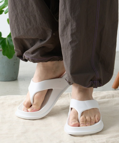 CIAOPANIC TYPY(チャオパニックティピー)の「■【UNISEX】【CARIGA】フリップサンダル(サンダル・レディース・ブラック/ホワイト/ベージュ・23/24/25/26/27/28)」の5枚目の写真