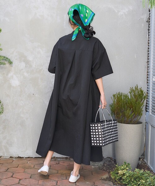 FREAK'S STORE（フリークスストア）の「※入荷NG　マオカラー 半袖フレアワンピース/シャツワンピース（シャツワンピース・レディース・ベージュ/ブラック/オフホワイト/ブルー・ﾌﾘ-）」の20枚目の写真