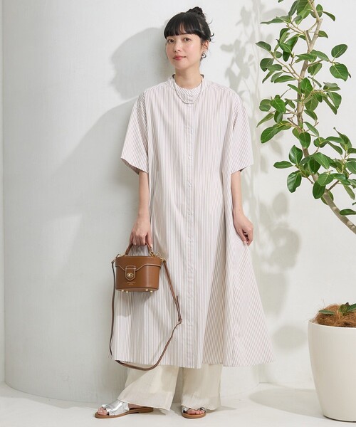 FREAK'S STORE（フリークスストア）の「※入荷NG　マオカラー 半袖フレアワンピース/シャツワンピース（シャツワンピース・レディース・ベージュ/ブラック/オフホワイト/ブルー・ﾌﾘ-）」の6枚目の写真