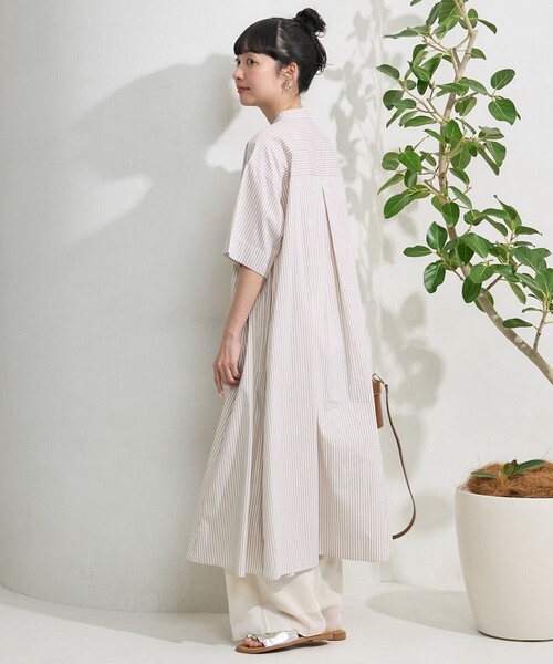 FREAK'S STORE（フリークスストア）の「※入荷NG　マオカラー 半袖フレアワンピース/シャツワンピース（シャツワンピース・レディース・ベージュ/ブラック/オフホワイト/ブルー・ﾌﾘ-）」の8枚目の写真