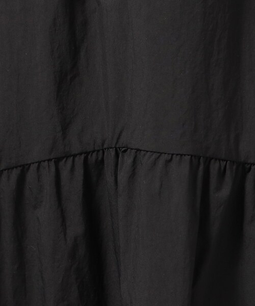 DRESKIP（ドレスキップ）の「◆マットナイロンカーブティアードスカート（スカート・レディース・ブラック/ベージュ/ブルー・02/03/04）」の5枚目の写真